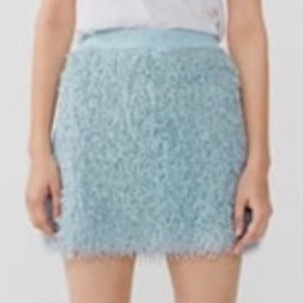 ZARA WOMEN'S BLUE FEATHER EFFECT FUZZY MINI SHORT SKIRT SMALL